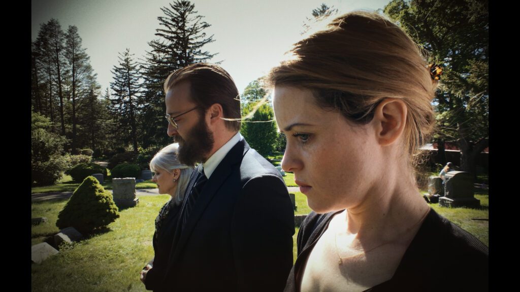 تحلیل روانشناختی فیلم جنون (Unsane) Joshua Leonard and Claire Foy in Unsane (2018)