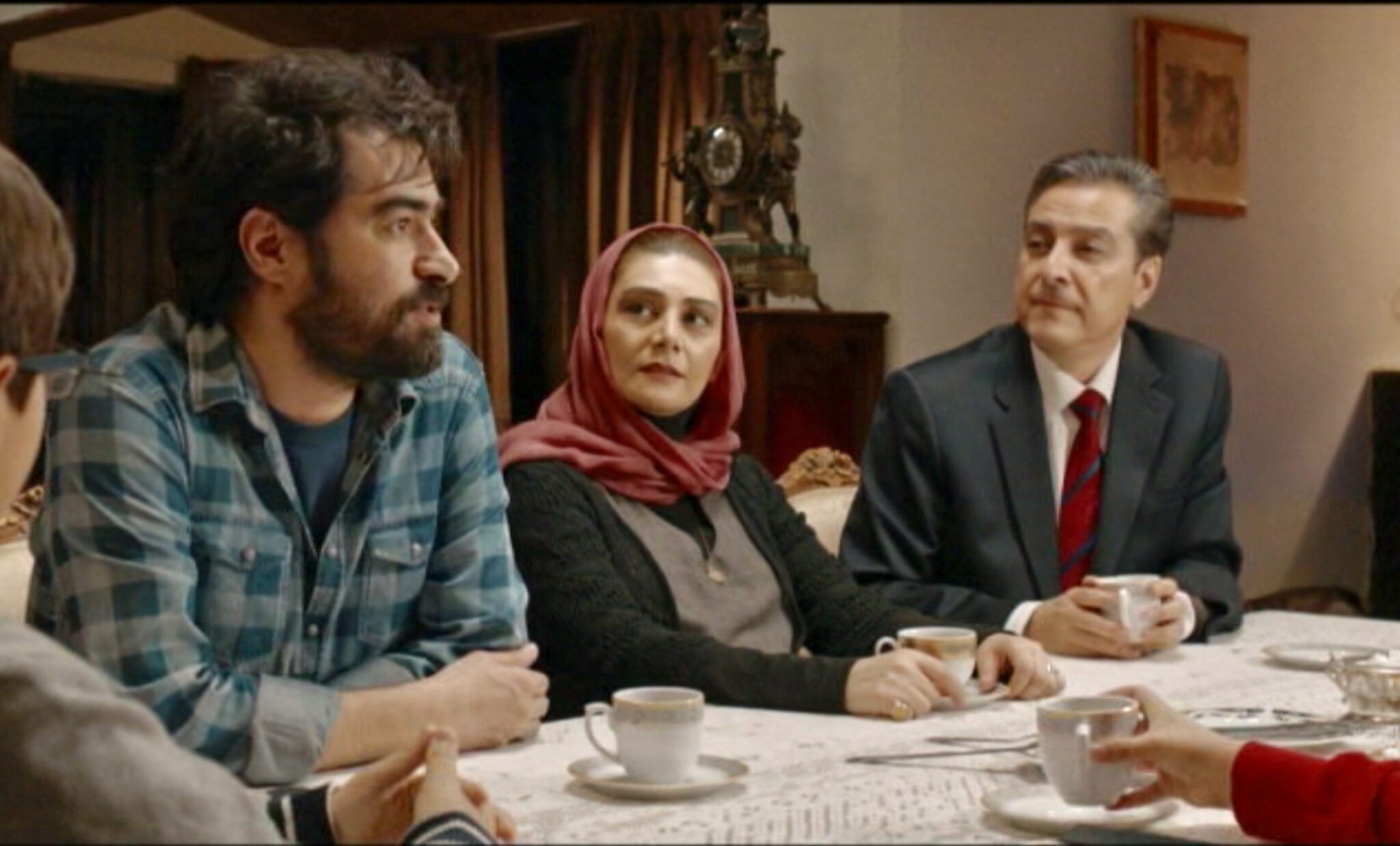 تحلیل روانشناختی فیلم برادرم خسرو (My Brother Khosrow) Kamshad Kooshan, Shahab Hosseini, and Hengameh Ghaziani in My Brother Khosrow (2016)