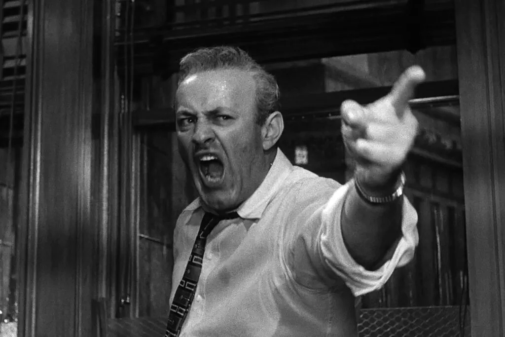 تحلیل روانشناختی فیلم ۱۲ مرد خشمگین (12 Angry Men) تحلیل روانشناختی فیلم ۱۲ مرد خشمگین (12 Angry Men)